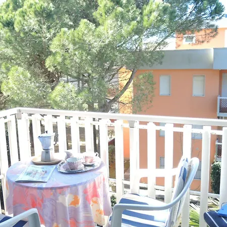 아파트 Bright Flat In Bibione Pineta - Beahost